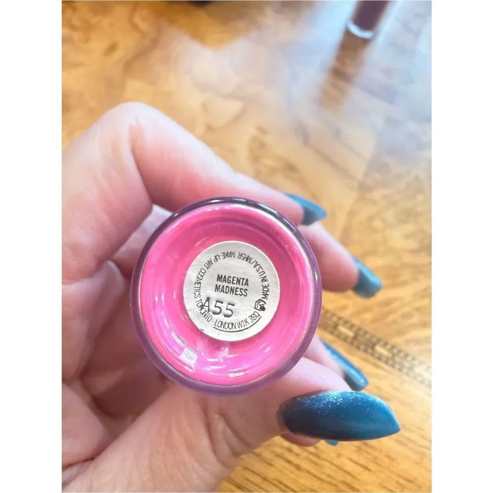 MAC Magenta Madness 855 Pigment + Sealed Pink Glitter Bundle DISCONTINUED